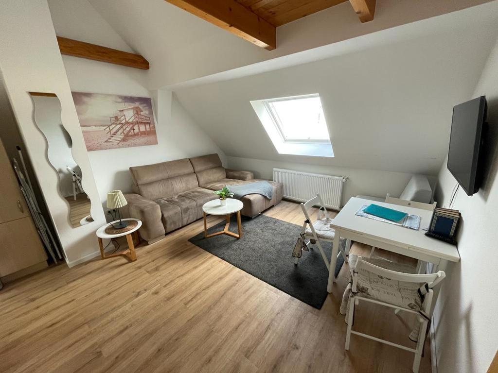 Apartment Schleusentor - Ferienwohnung Maisonette 로스토크 외부 사진